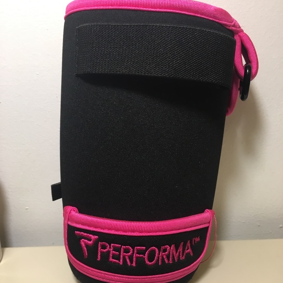 Pink Batman Performa water coosie - Picture 2 of 2